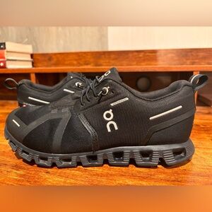 On Cloud 5 Waterproof Shoes